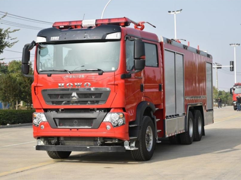 干粉/化工專用消防車